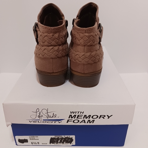 🔥 Life Stride Velocity with Memory Foam Adriana Booties Size 6.5 - Picture 4 of 10